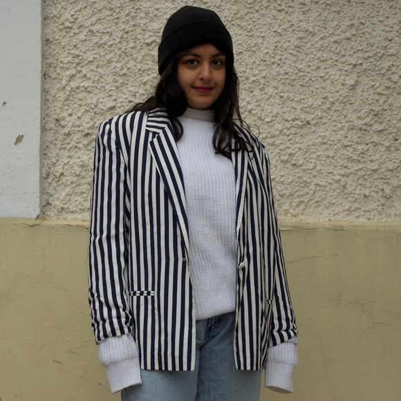 Vintage Bold Striped Blazer - Picture 2 of 4
